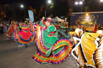 SAMSUN’DA FESTİVAL COŞKUSU YAŞANIYOR! - Görsel 11