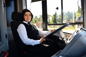 Samsun’un ilk kadın belediye otobüs şoförü - Görsel 2