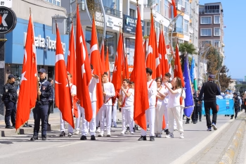 TÜRK DÜNYASI ÇOCUK FESTİVALİ BAŞLADI - Görsel 1
