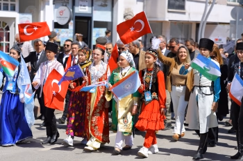 TÜRK DÜNYASI ÇOCUK FESTİVALİ BAŞLADI - Görsel 5