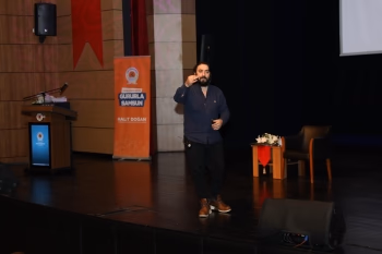 Yazar Uğur Batı Samsunlularla buluştu - Görsel 3