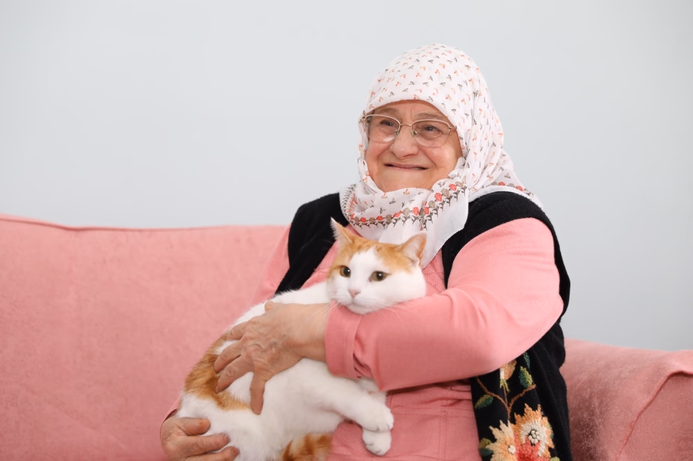 81 YAŞINDAKİ SEVİM DURAK’IN GÖNLÜNE DOKUNAN HİZMET