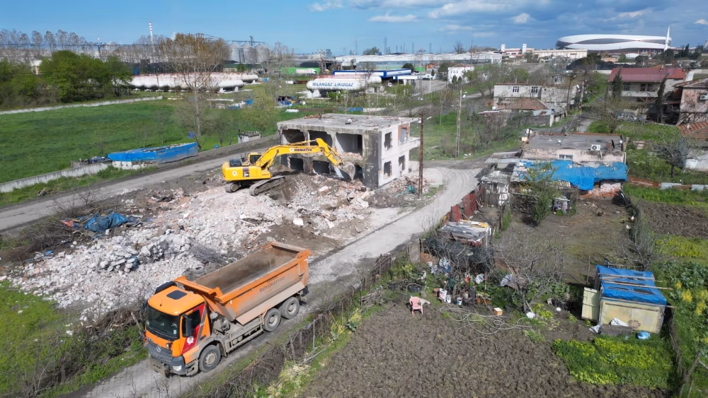 Büyükşehir ile şehrin ulaşım altyapısı güçleniyor