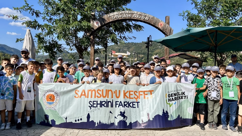 Büyükşehir ile yüzlerce öğrenci Samsun’u keşfetti