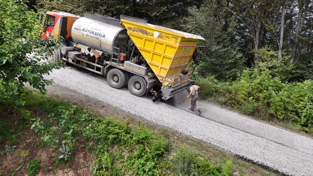 BÜYÜKŞEHİR’DEN 17 İLÇEDE DEV YOL HAMLESİ