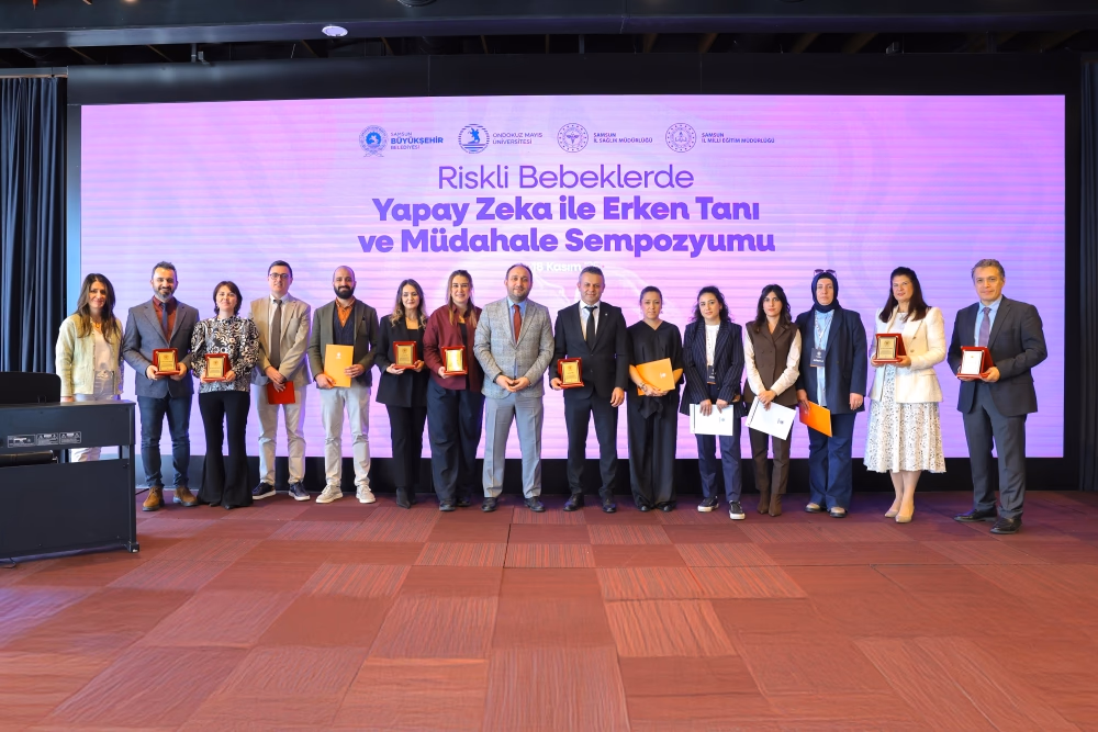 BÜYÜKŞEHİR’DEN AİLE YILINDA ANLAMLI SEMPOZYUM