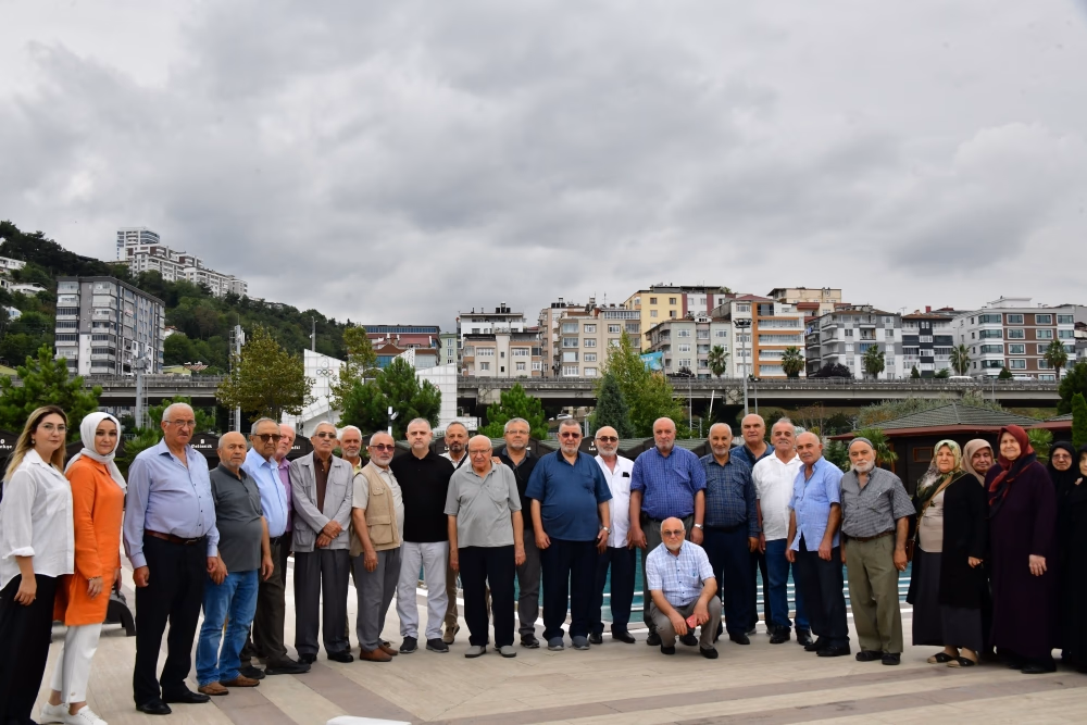 BÜYÜKŞEHİR’DEN ŞEHRİN YAŞLI ÇINARLARINA ÜCRETSİZ YAZ KAMPI
