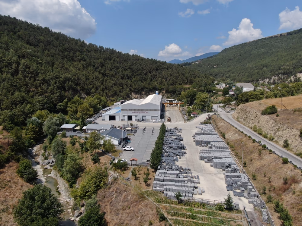 Doğaltaşlar sanat eserine dönüşüyor