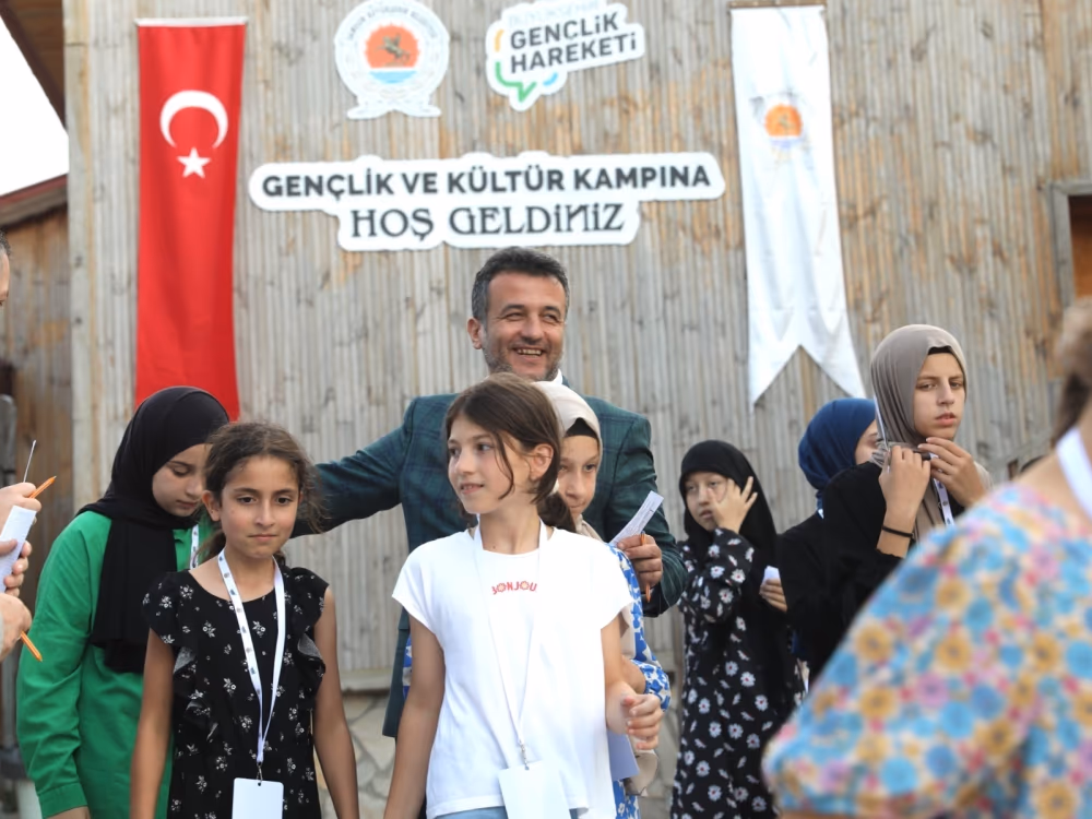 Gençlik ve Kültür Kampları’na yüzlerce genç katıldı