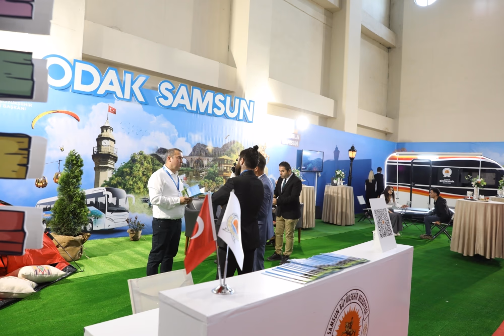 KARAVAN FUARI’NDA “BÜYÜKŞEHİR” İLGİSİ