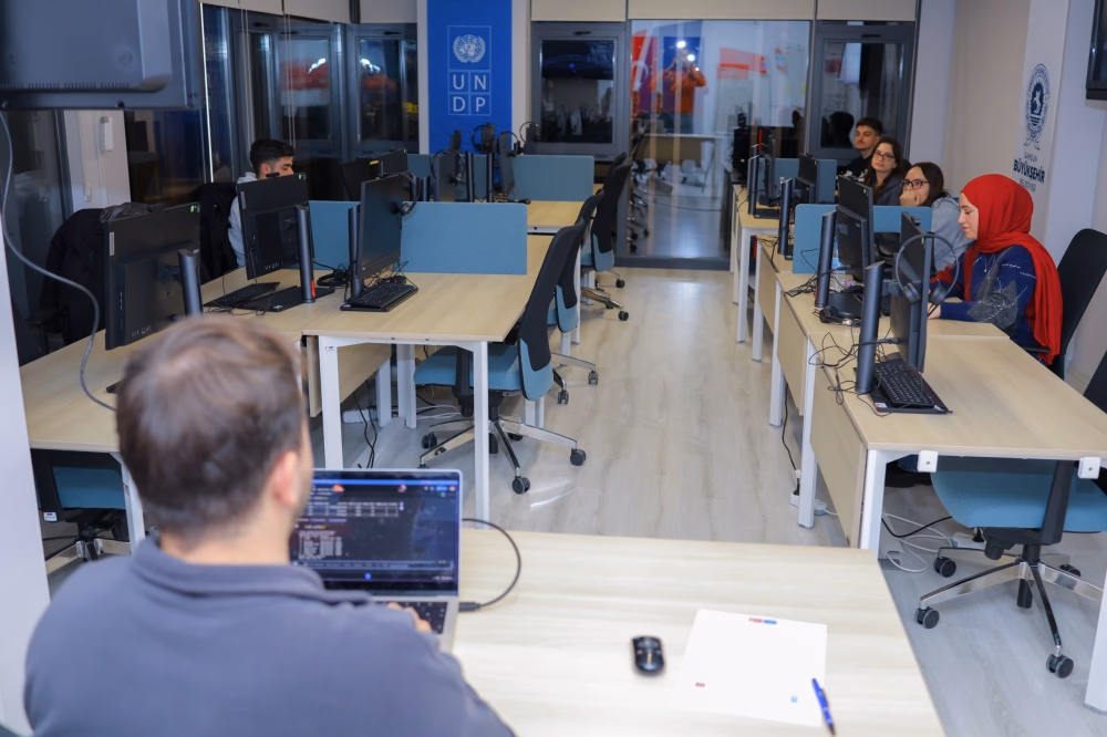 PETEK GENÇ DİJİTAL GENÇLİK MERKEZİ KURSLARI