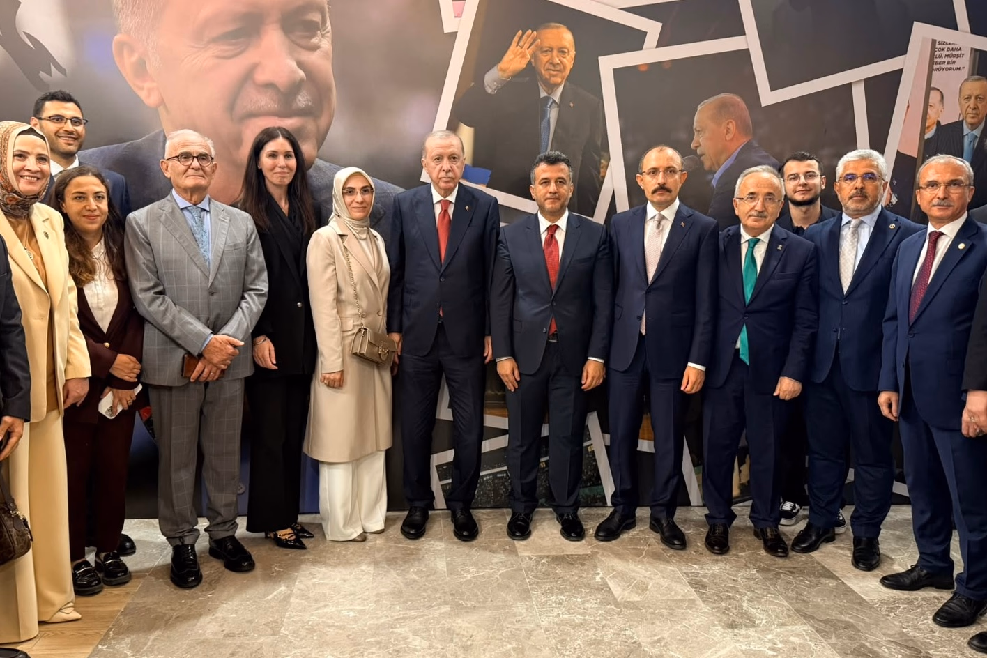 PETEK GENÇ CUMHURBAŞKANI ERDOĞAN’I AĞIRLADI - Görsel 6