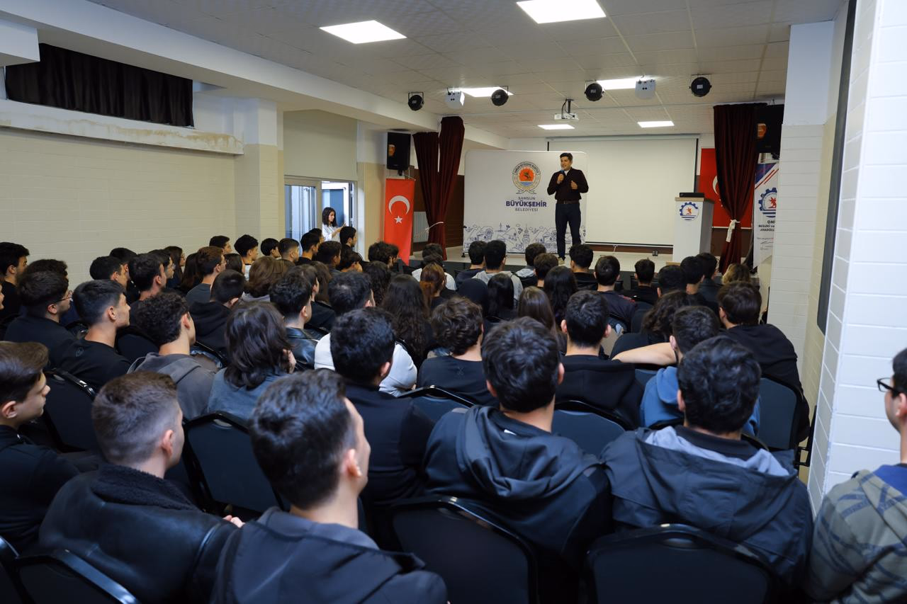 PETEK GENÇ LGS YOLCULUĞU VE PETEK GENÇ KARİYER BULUŞMALARI PROGRAMLARI BAŞLADI - Görsel 3