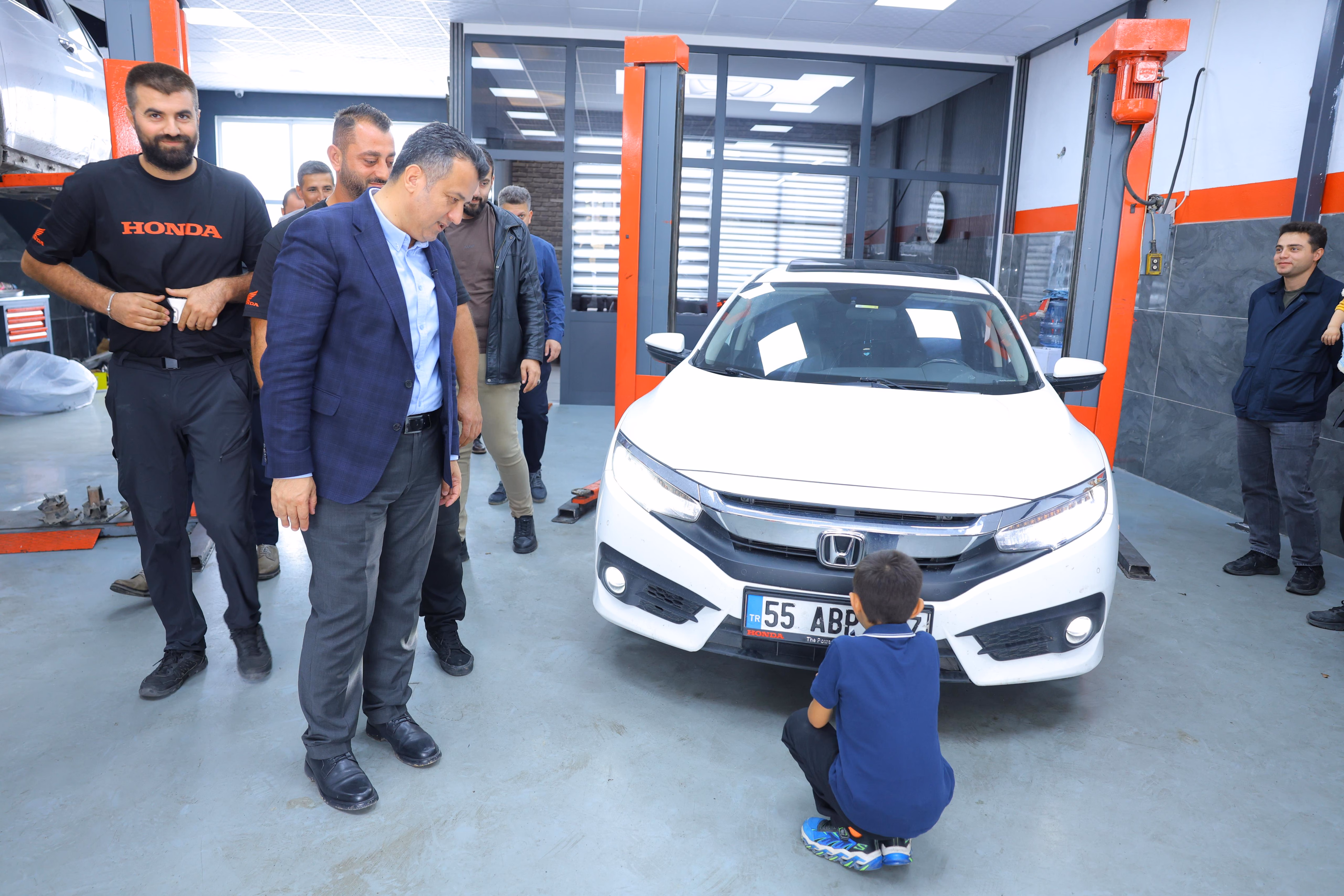 TOYBELEN’DE RESTORAN İNŞAATI SÜRÜYOR: BAŞKAN DOĞAN ÇALIŞMALARI YERİNDE İNCELEDİ - Görsel 2