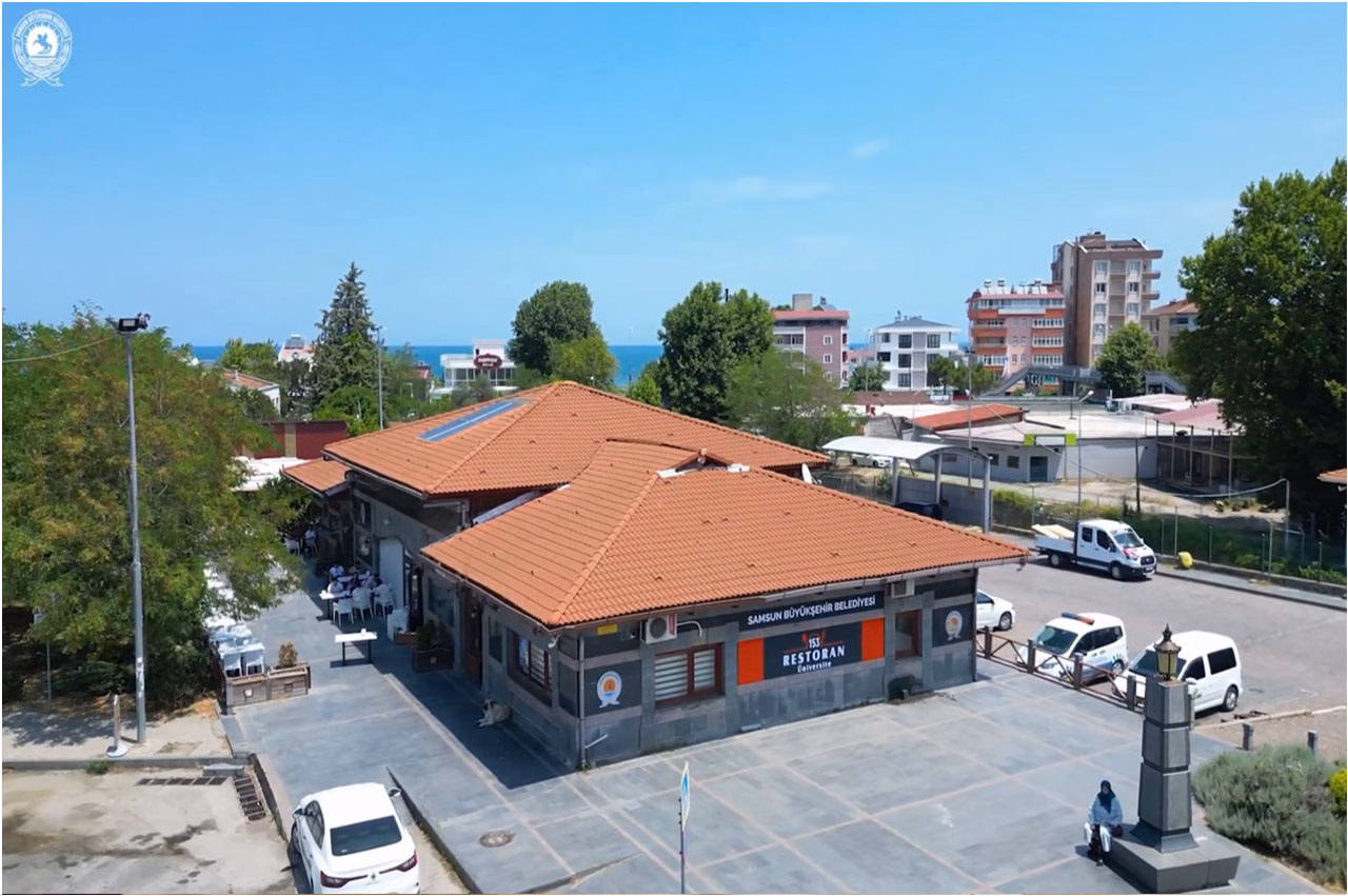 153 Restoran Üniversite