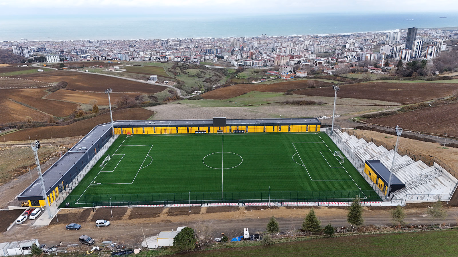 Çobanözü Futbol Sahası